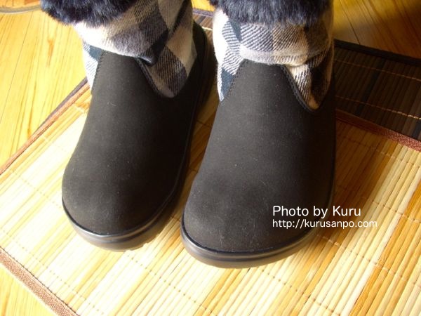 crocs(クロックス)『warm & toasty plaid boot w(ウォーム＆トースティ プラッド ブーツ ウィメンズ)』