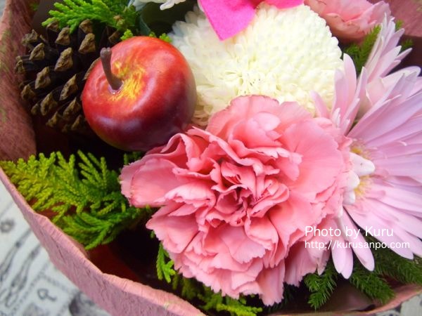 日比谷花壇『そのまま飾れるブーケ｢キュートな雪だるまのブーケ｣』