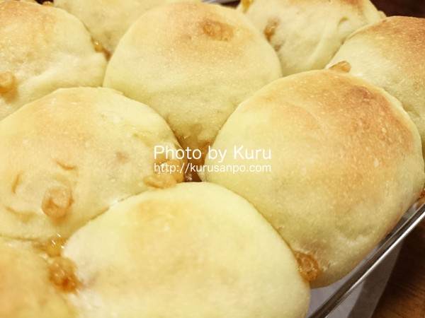 ベッカ晶子さんの 日本一簡単に家で焼けるパンレシピ のレシピでメープルパンを焼いたよ まいにちおさんぽ