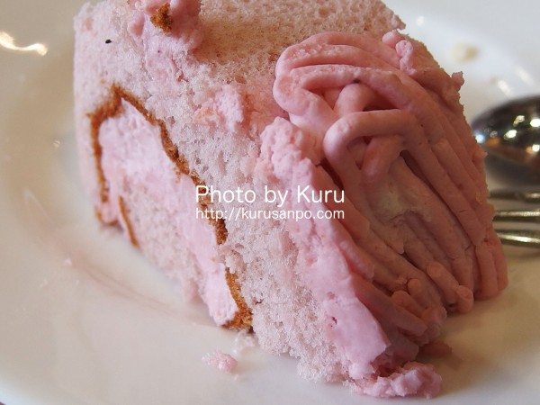 ロールケーキの花月堂(かげつどう)【楽天市場】『さくら満開モンブランロール』